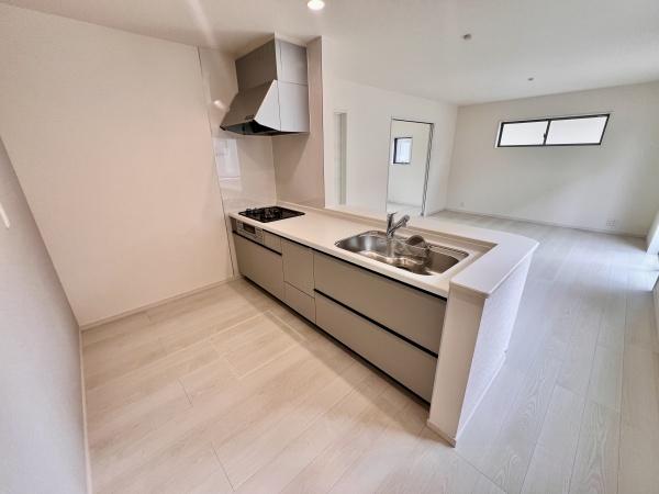 春日井市中央台六丁目1号棟