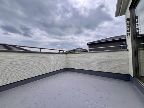 春日井市中央台六丁目1号棟