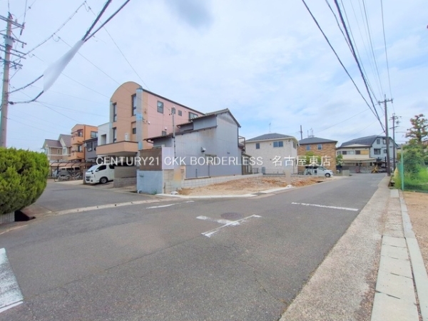 春日井市知多町A号棟
