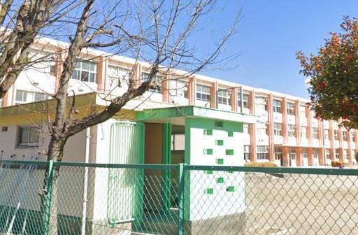 尾張旭市平子町2期1号棟(尾張旭市立城山小学校)