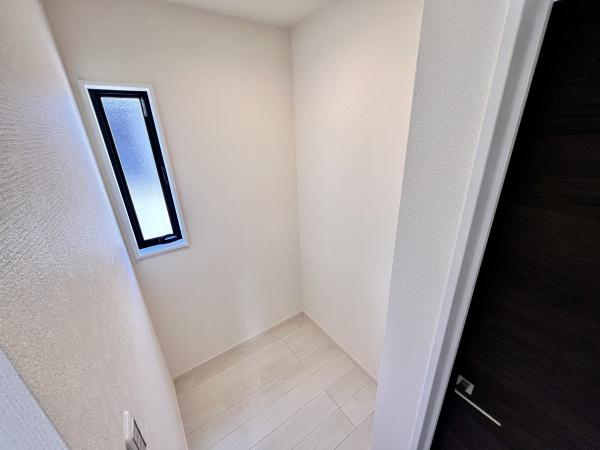 北名古屋市片場第二2号棟
