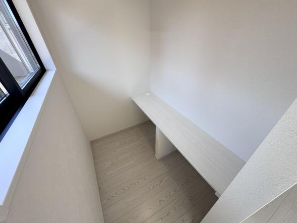 岩倉市曽野町4期1号棟