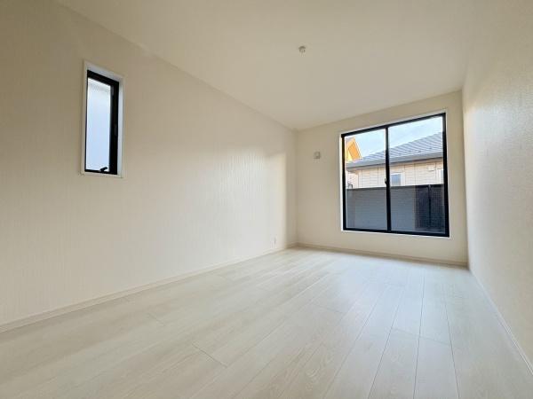 北名古屋市鍜冶ケ一色西1号棟(洋室)