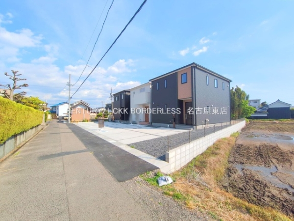 北名古屋市熊之庄第十一2号棟