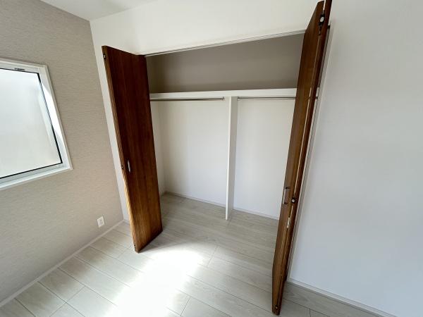 瀬戸市八幡台3丁目2号棟