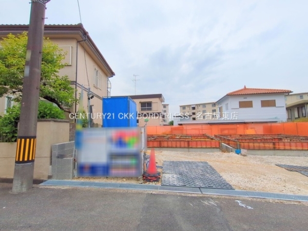 瀬戸市八幡台3丁目2号棟