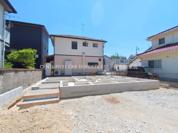 瀬戸市塩草町の新築一戸建