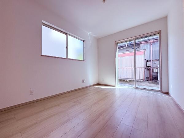北名古屋市片場白山B号棟