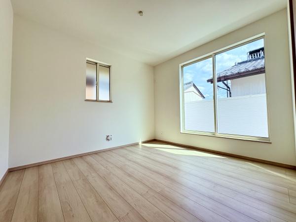 北名古屋市片場白山B号棟