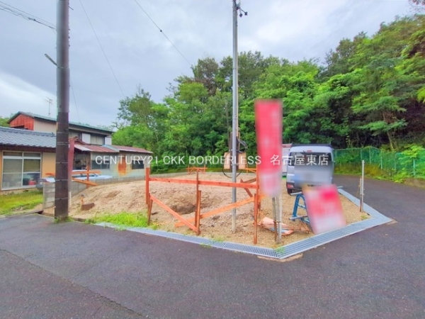 瀬戸市萩殿町５丁目の新築一戸建