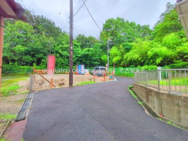 瀬戸市萩殿町５丁目の新築一戸建
