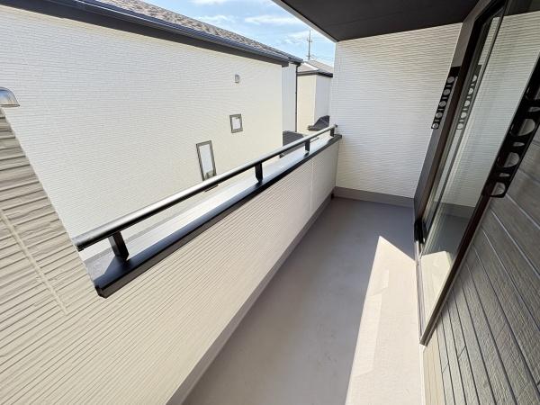 北名古屋市六ツ師7期8棟6号棟