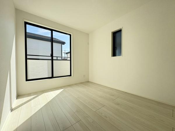 北名古屋市六ツ師7期8棟6号棟