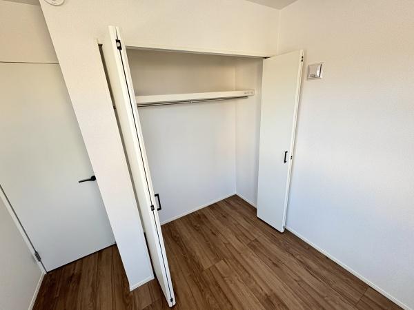 北名古屋市六ツ師7期8棟5号棟