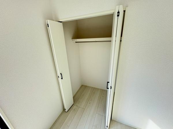 北名古屋市六ツ師7期8棟4号棟