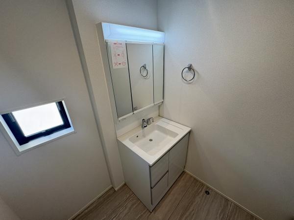 北名古屋市六ツ師7期8棟3号棟
