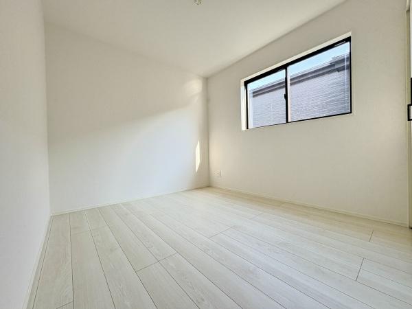 北名古屋市六ツ師7期8棟2号棟