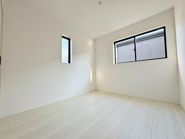 北名古屋市六ツ師7期8棟2号棟