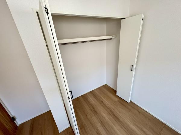 北名古屋市六ツ師7期8棟1号棟