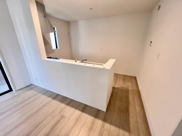 扶桑町高雄7期A号棟(リビング)