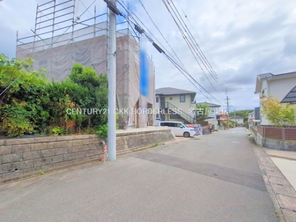 春日井市坂下町７丁目の新築一戸建