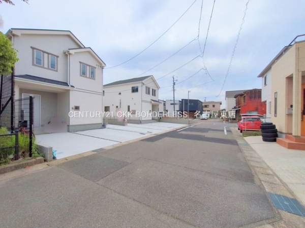 小牧市小松寺５丁目の新築一戸建