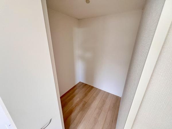 犬山市富岡新町第11号棟