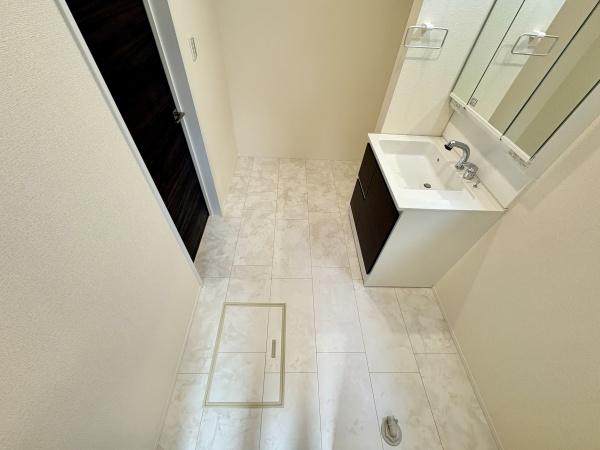 小牧市間々原新田1号棟(洗面台・洗面所)