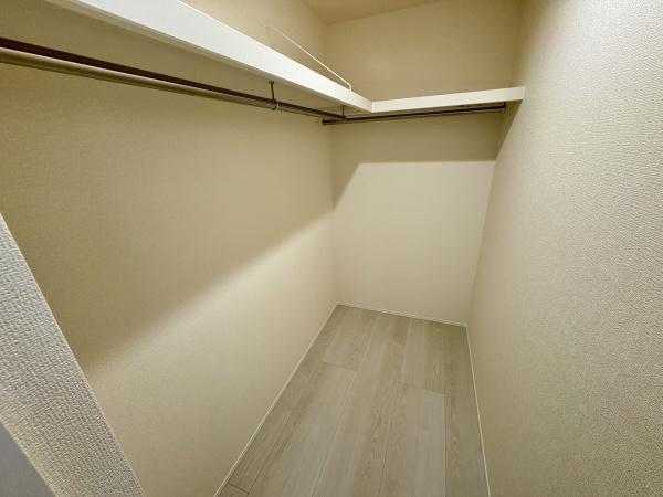 小牧市間々原新田1号棟(収納)