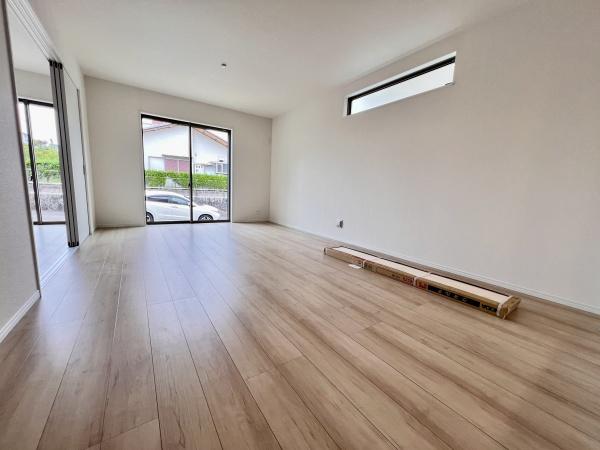 春日井市藤山台12期B号棟(リビング)