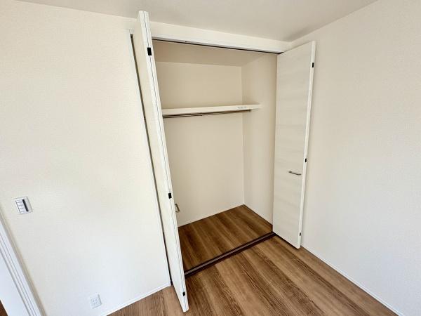 小牧市間々本町2号棟