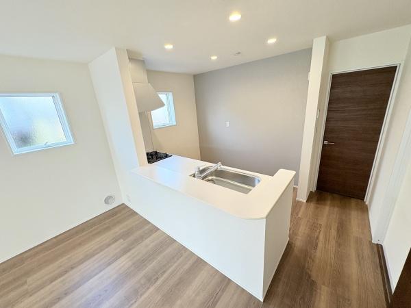 小牧市間々本町2号棟