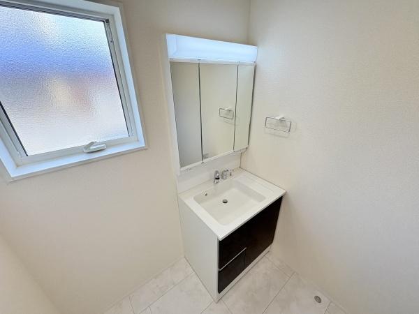 小牧市間々本町2号棟