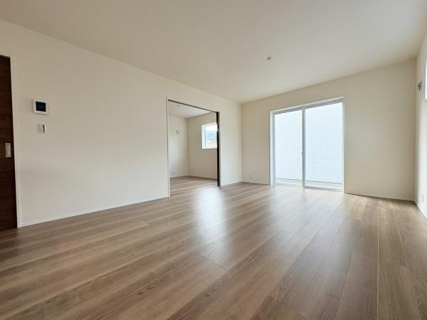 小牧市間々本町2号棟