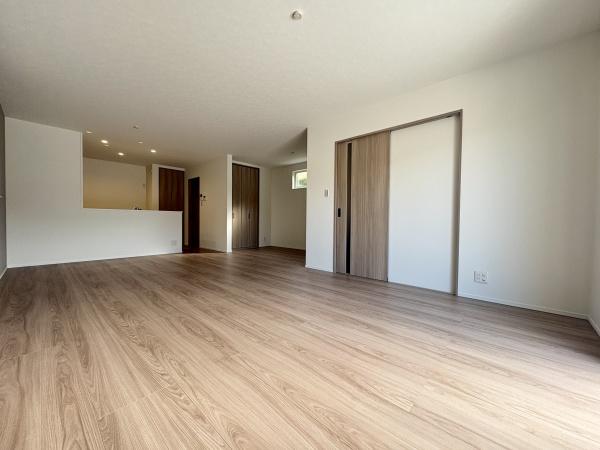 江南市高屋町旭2号棟