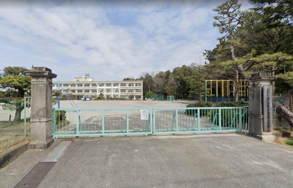 春日井市西高山町3丁目の新築一戸建(春日井市立春日井小学校)