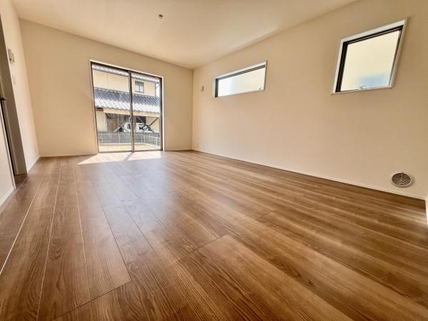 春日井市上田楽町内浦1号棟