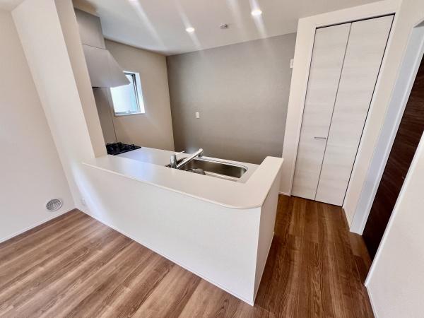 春日井市上田楽町内浦1号棟