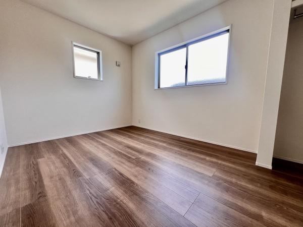 春日井市上田楽町内浦1号棟