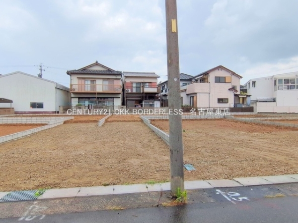 春日井市東野町西２丁目の新築一戸建