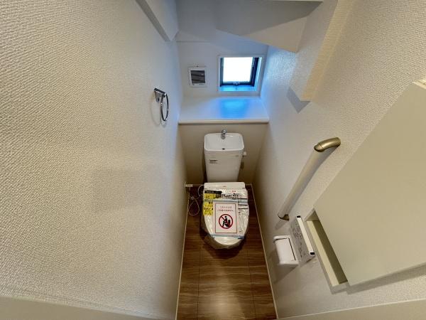 瀬戸市坂上町2棟2号棟