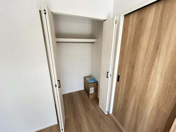 瀬戸市坂上町2棟1号棟