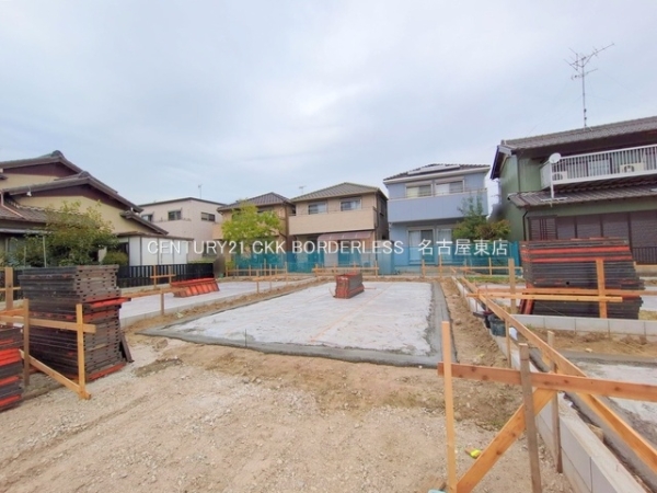 北名古屋市中之郷八反の新築一戸建