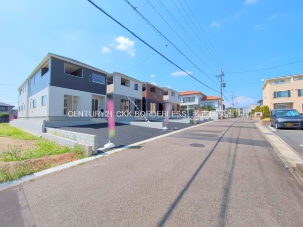 春日井市西高山町３丁目の新築一戸建