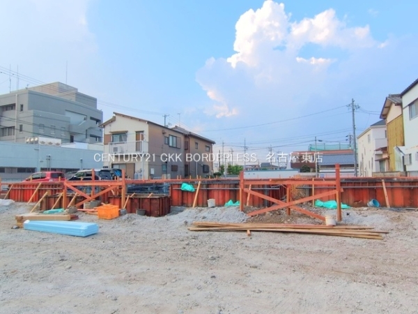 小牧市小牧１丁目の新築一戸建
