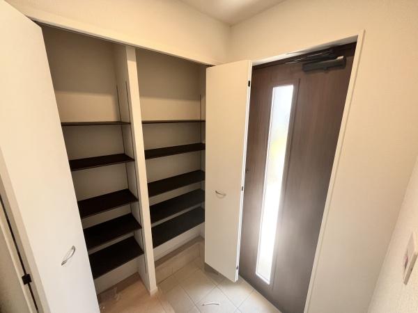 小牧市大字本庄の新築一戸建