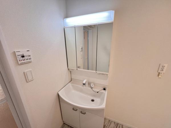 春日井市東神明町A号棟