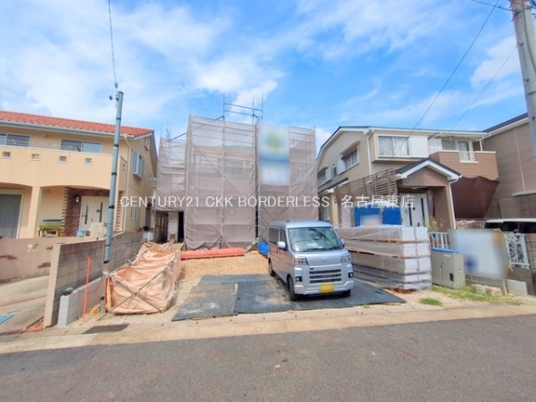 春日井市東神明町２丁目の新築一戸建