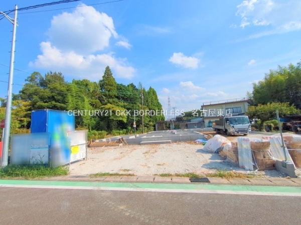 犬山市大字塔野地の新築一戸建