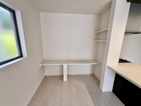 小牧市下末1期3号棟(リビング)